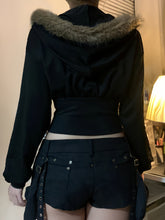 Stylish Slim Fit Black Hoodie - Elegant Chic Faux Fur Trim, Long Sleeve, Polyester Blend, Machine Washable - Cozy for Fall/Winter voguable