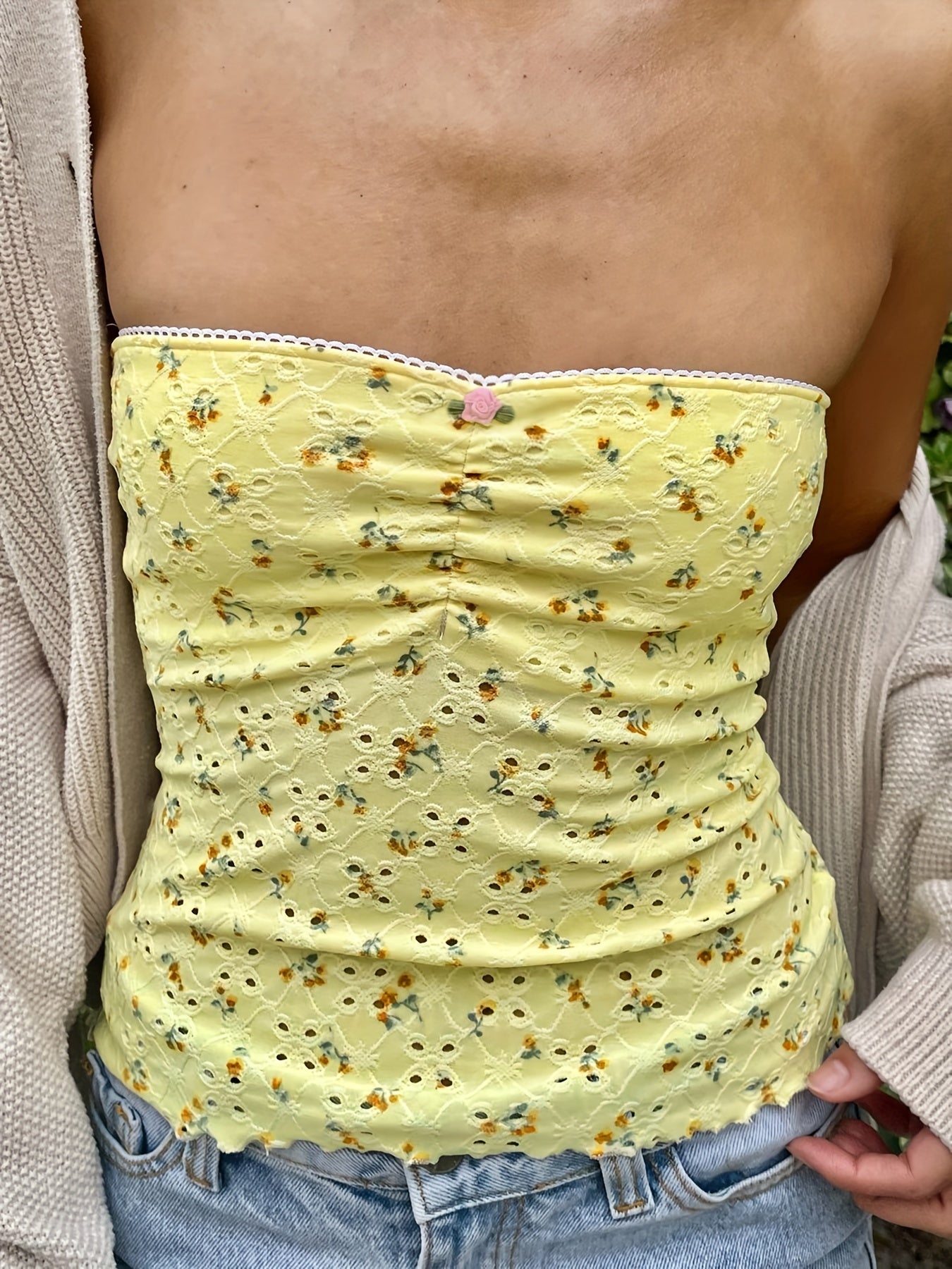 Floral Pattern Eyelet Tube Top, Y2K Ruched Strapless Slim Top For Spring & Summer, Women's Clothing voguable