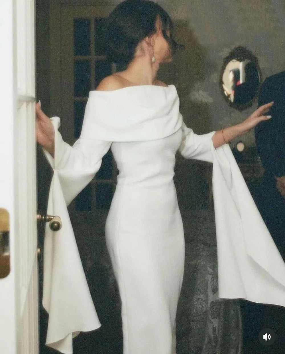 Customized Off Shoulder Long Sleeve Mermaid Wedding Dresses Engagement Dress Draped Sleeve Elegant Slit Bridal Dress voguable