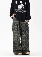 Camouflage Jeans Man Y2K Hip Hop Vintage High Waisted Jeans Straight Streetwear Casual Loose Large Size Wide Leg Denim Pants voguable