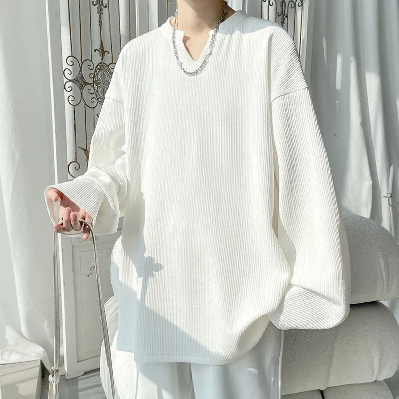 White Long Sleeved T-shirt Men Oversized Casual V-neck T Shirt Men Streetwear Korean Loose Pleated T Shirt Mens Top M-3XL voguable