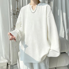 White Long Sleeved T-shirt Men Oversized Casual V-neck T Shirt Men Streetwear Korean Loose Pleated T Shirt Mens Top M-3XL voguable
