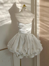 Fashion White 3D Flower Flods Strapless Puffy Dress Women's Slach Neck Slim Fit Big Swing Mini Dresses Summer 3A120 voguable