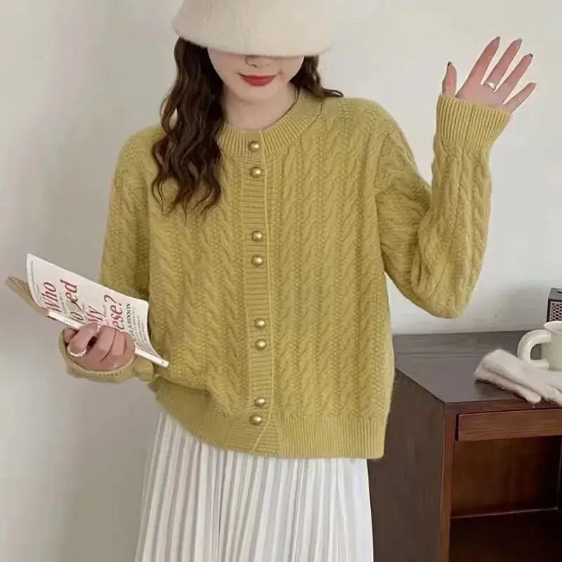 Mint Mambo Knitted Cardigan for Women's Sweater Retro Twist Gold Button Small Fragrance Style Loose Red Top voguable