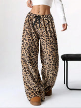 2024 Autumn Winter Loose Leopard Print Casual Pants Y2k Fashion Casual Street Style Europe And America New Trend Wide-Leg Pants voguable