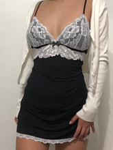V-Neck Lace Patchwork Strap Backless Dress mysite
