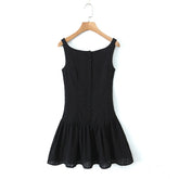 2024 Sexy White Embroidery Lace Low Waist Mini Tank Dress Women Open Buttons Neck Bodycon Sleeveless Ruched Hem Swing Party Robe voguable