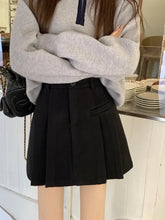 Voguable Woolen Shorts Women Autumn Winter Thickened High Waist Pleated Wide-leg Pants Loose Casual A-line Shorts voguable