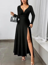 Voguable Retro deep V-neck long sleeved slit black large swing dress for women, slim fit and waist cinching elegant and fashionable dress voguable