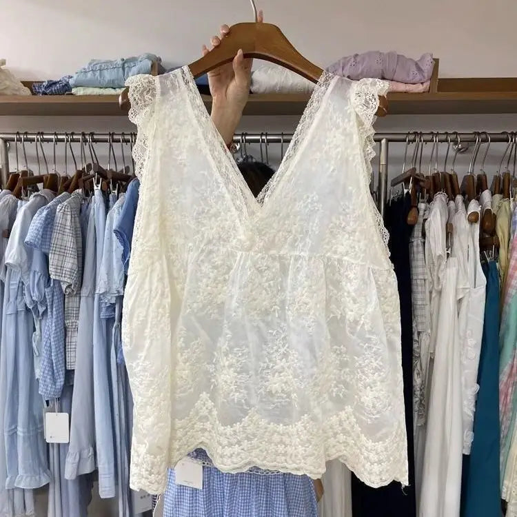 Voguable Sexy Lace Jacquard Embroidery Vest New Sweet Elegant Ruffles Women Clothing Slim Trendy French Style Casual Fairy Tanks voguable