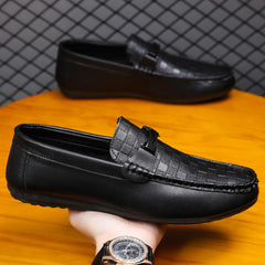 Voguable Designer Black Leather Loafers for Men High Quality Soft Sole Moccasin Casual Comfort Dress Shoes Lightweight Urban Street Style voguable