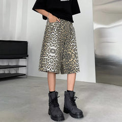 Voguable  Leopard Print Design Personality Trendy Seven-point Pants 2024 Korean Original New Men Fashion Street Men's Shorts voguable