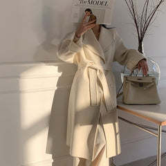 High Quality Double-Sided Cashmere Coat For Women In Autumn And Winter, New Design With Bright Lines, Unique Large Lapel Waistba voguable