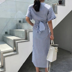 Voguable spot blue and white stripe V-neck -strap dress summer new style European and American style vacation medium and voguable