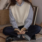 Fashion Lazy Casual Wool Round Neck Twisted Flower Back Split Knit Vest South Korea Comfortable Personality Design Vest Womens voguable