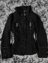 Voguable Autumn Korean Vintage Black Slim Fit Spicy Girl Short Jacket with Gothic Metal Buckle Waist Closure Niche Design Versatile Top voguable
