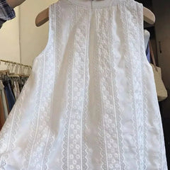 Woman O-Neck Sleeveless Tops Lace Patchwork Embroidery White Button Cardigan Elegant Casual Commuting with Lining Solid T-Shirts voguable