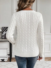 Women's autumn and winter solid color round neck pullover long sleeved knitted sweater voguable