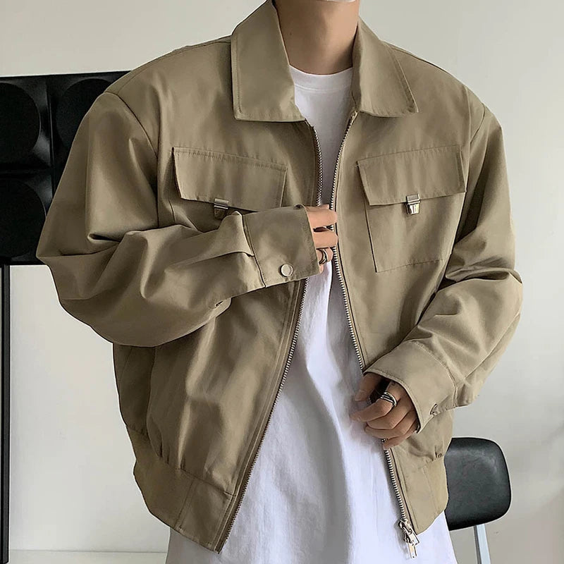 Simple Lapel Jacket Men Women High Street Short Khaki Baseball Uniform Oversize Multiple Pockets Metal Decoration Bomber Coat voguable