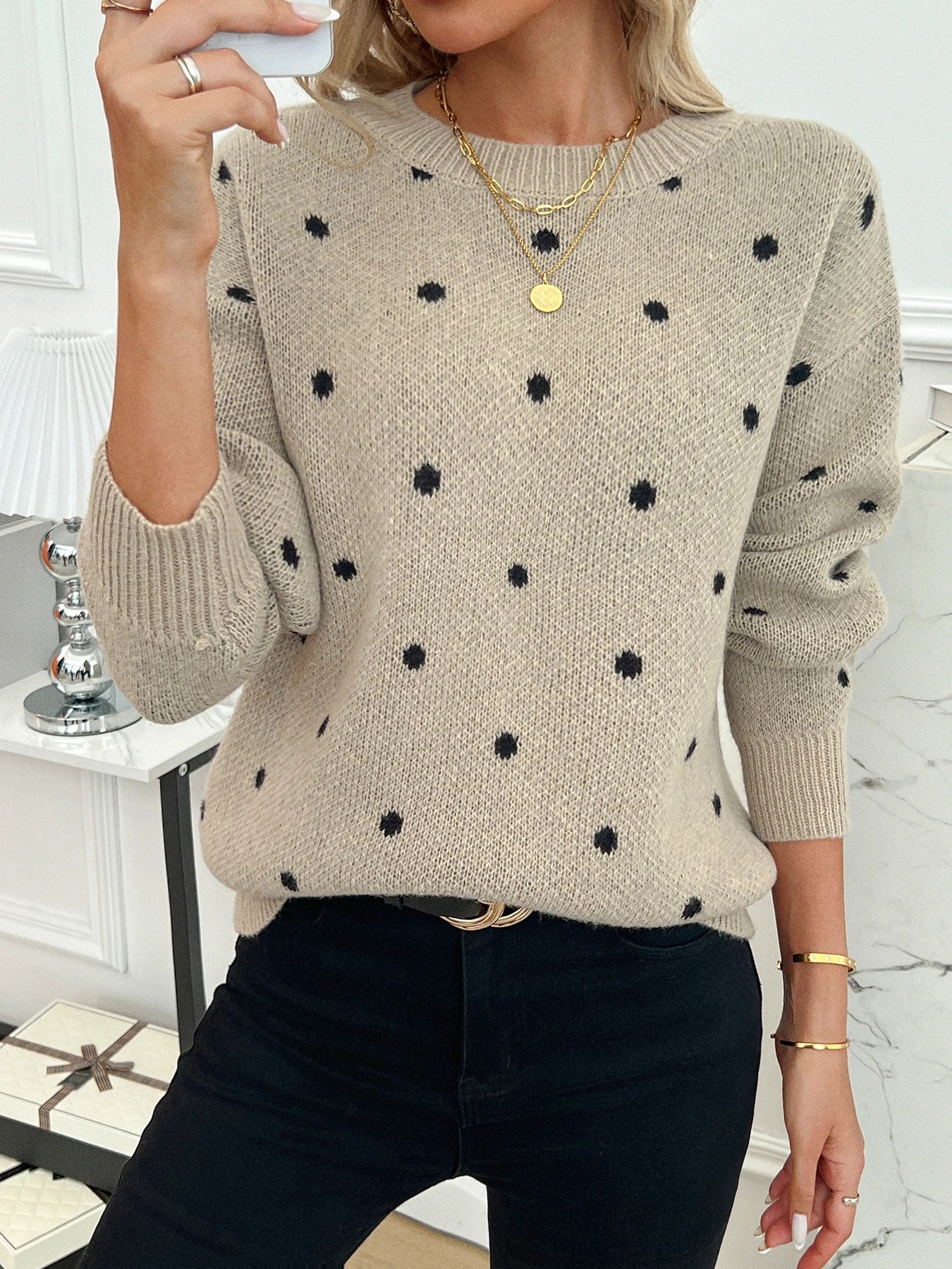 Dot pattern shoulder down long sleeved sweater voguable