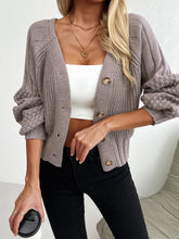 Knitted cardigan with raglan sleeve texture voguable