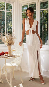 Flower Embroidery Lace-up Vest And Slit Long Skirt Sets 2025 New White Vest Cardigan + A-line Skirts Summer Vacation Women Sets voguable