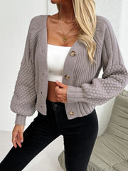 Knitted cardigan with raglan sleeve texture voguable