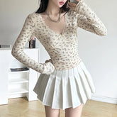 Voguable French Style Floral Print Knitted Tops Beige Color Lace Stitching V-neck Milkmaid T-shirt Autumn Cute Coquette Tees Y2K voguable