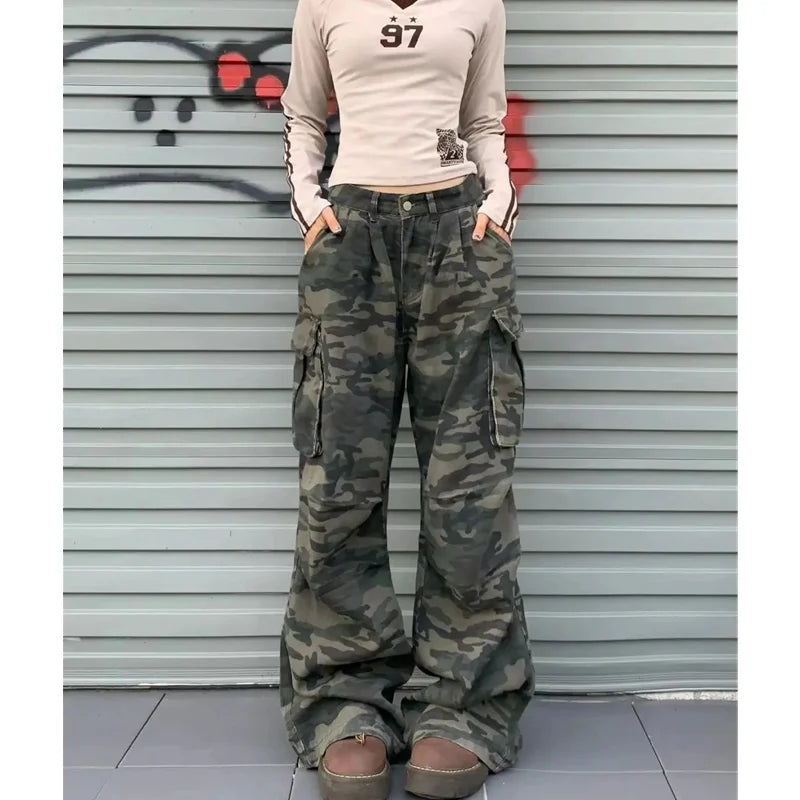 Camouflage Jeans Women Y2K Hip Hop Vintage High Waisted Jeans Straight Streetwear Casual Loose Large Size Wide Leg Denim Pants voguable