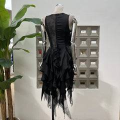 Fashion Black 2 Piece Set Women's Off Shoulder Irregular Top High Wiast Irregular Ribbon Mini Skirt Suit Summer New 3A107 voguable