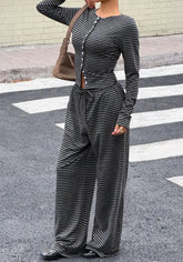 Voguable Spring/Summer New Women's Fashion Retro Spicy Girl Style Striped Slimming cardigan Set Women's Clothing voguable