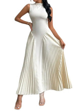 European and American temperament elegant wind waist slimming long skirt 2024 spring fashion personality pleated round neck slee voguable