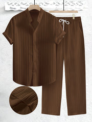 2pcs Men's Solid Color Textured Short Sleeve Shirt + Pants Set, Casual Co-ord Set for Summer voguable