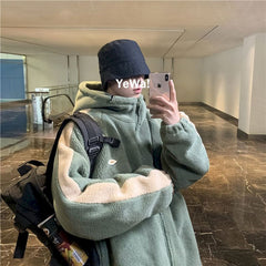 Voguable Hong Kong style cotton coat jacket lamb plush men's winter Korean version of the loose trend cotton coat male youth cotton coat voguable