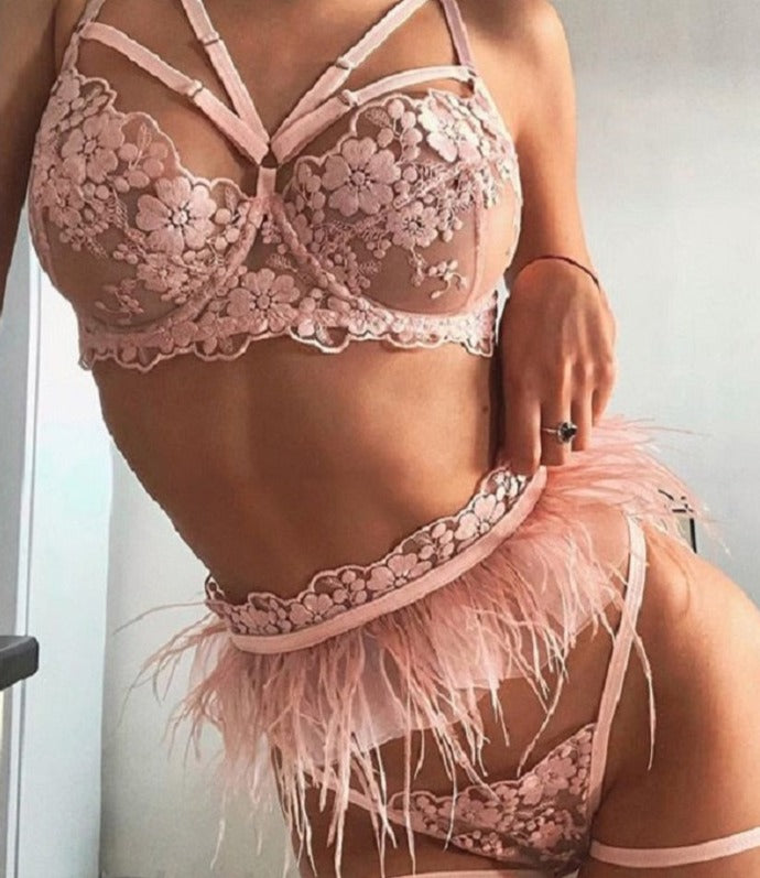 Voguable  Feather Lingerie Set Sexy Underwear Set Transparent Lingerie Women 3 Pcs Set Female Underwear Bra And Panty Set voguable