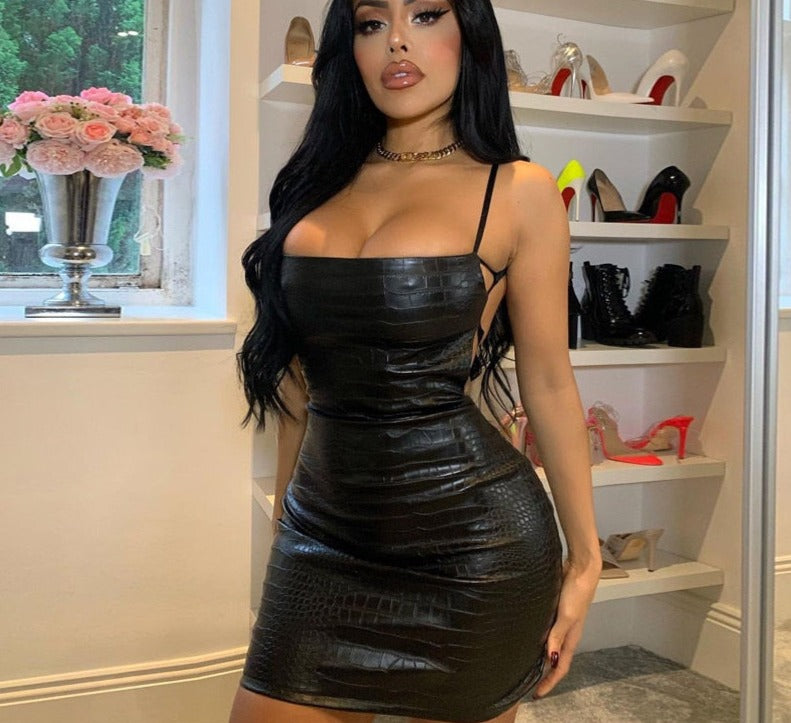 Voguable 2022 Sleeveless Solid Slash Neck Pu Leather Backless Sexy Mini Dress Autumn Winter Women Fashion Party Club Clothings voguable