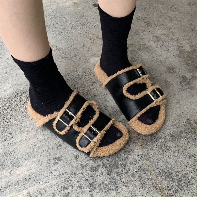 Low Shoes Ladies' Slippers Luxury Slides Fur Flip Flops Women Thongs Pantofle Designer Plush Hawaiian Soft Round Toe PU Fab voguable