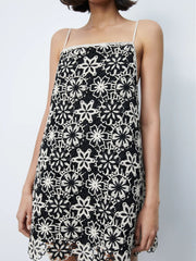 Voguable summer new style women's holiday style hollow crochet suspender skirt jacquard embroidery lace-up big backless mini dress voguable