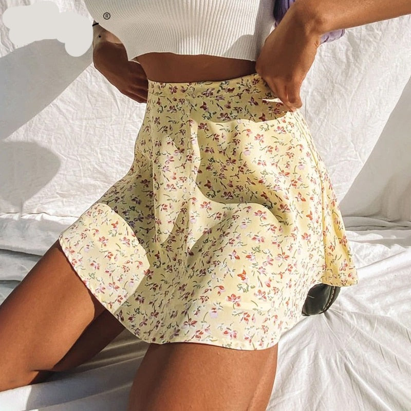 Tossy Boho Floral Print Party Skirt Summer New High Waist Pleated Skirt Short Beach Sexy Frills Mini Skirts For Women 2021 voguable