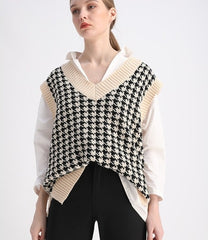 KPYTOMOA Women 2021 Fashion Oversized Houndstooth Knitted Vest Sweater Vintage Sleeveless Side Vents Female Waistcoat Chic Tops voguable