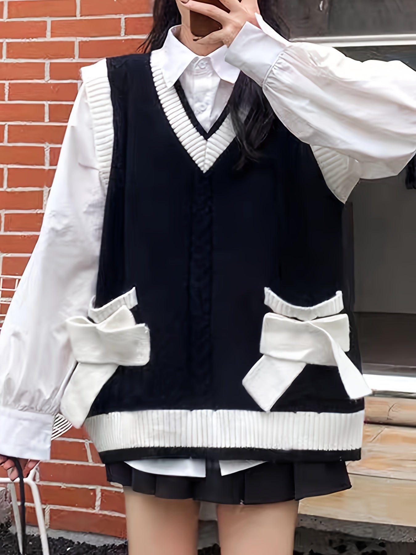 [V-Neck Knit Sweater Vest Chic] Chic Japanese Preppy Style V-Neck Knit Sweater Vest with Bow Detail & Pockets - Color Block, Perfect for Spring/Fall voguable