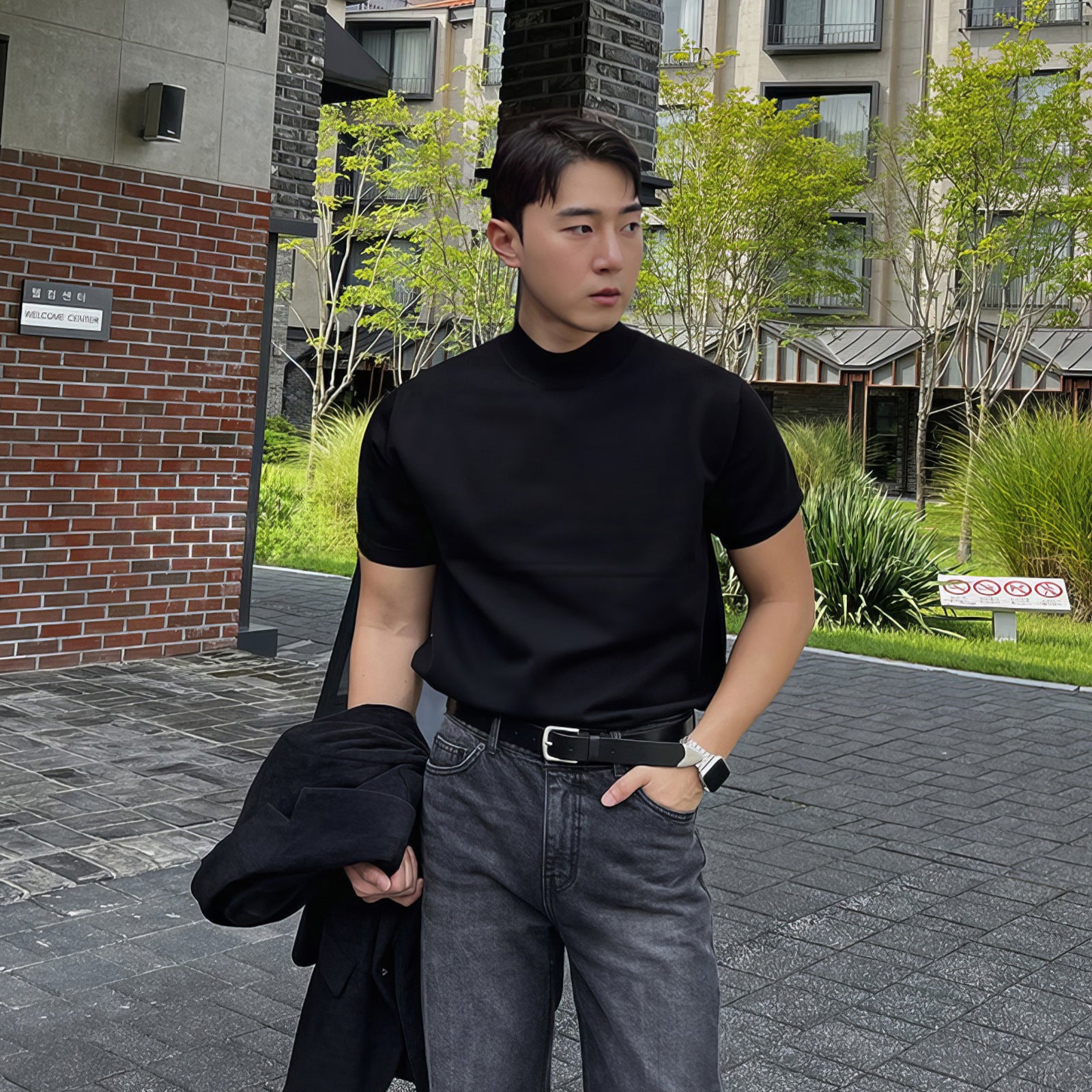 Voguable black men fashion urban Black Half Turtleneck Pullover Knitted T-shirt Men's American-Style Men's Short-Sleeved Sweater Trendy Slim Bottoming Half-Sleeved Shirt voguable