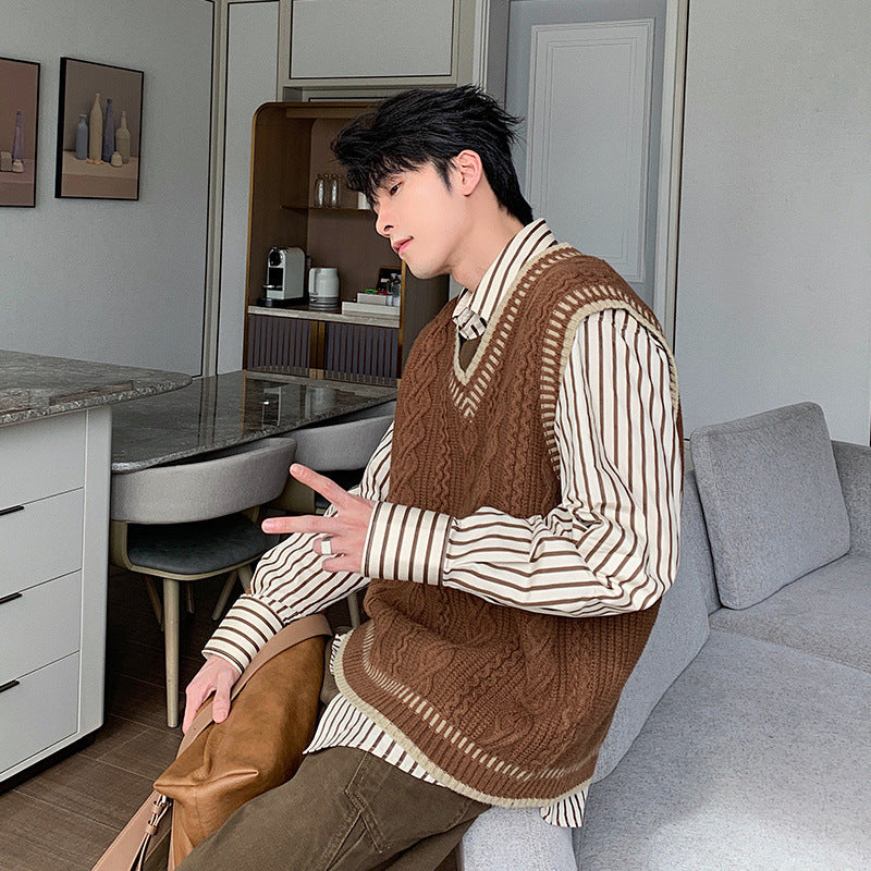Voguable mens fashion Shanlitadi Autumn and Winter College Style Twist Sweater Men's Casual V-neck Vest Sweater Korean Style Loose Waistcoat Top voguable