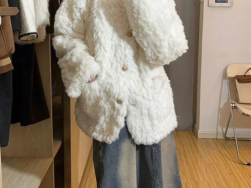 Winter Sweet Korean Faux Lamb Coat Women Vintage Warm Thick Long Sleeve Cute Jacket Casual O Neck Pockets Elegant White Tops New voguable