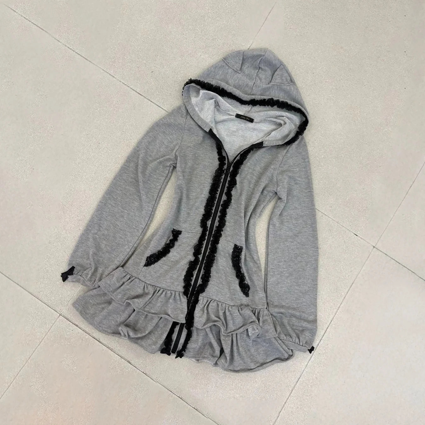 Voguable  New autumn and winter cat ear hooded zipper black lace lace lace waist cinching slim fit jacket hoodie voguable