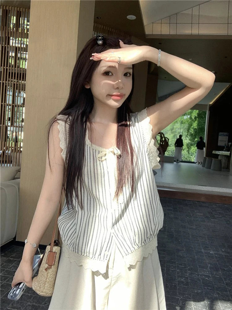 Striped Women Shirts Summer Lace Patchwork Loose Lace Up Casual Tops Korean Chic O Neck Sleeveless Button Blouse New voguable