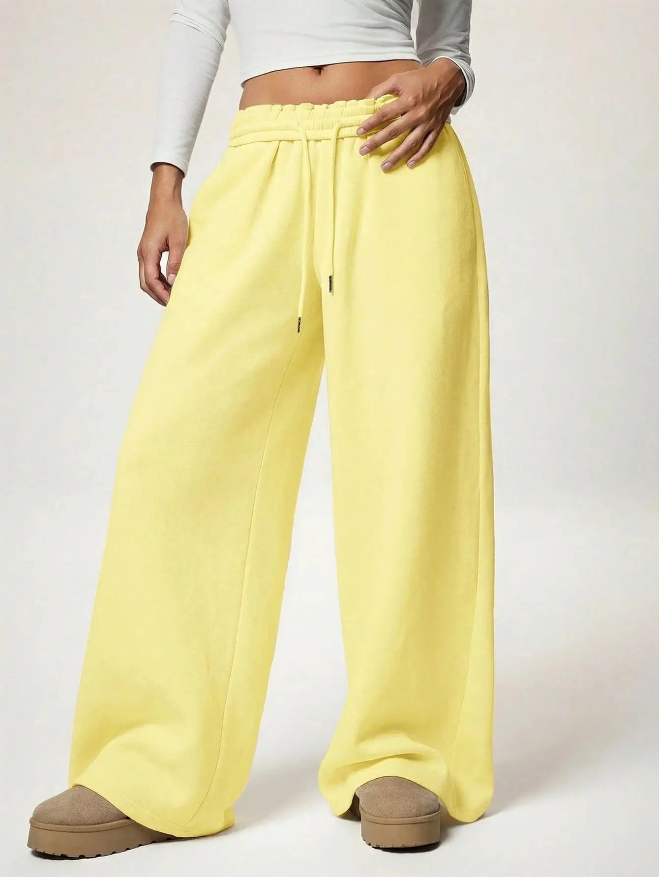 Voguable  High Waisted Drawstring Solid Color Loose Fit Women's Wide Leg Pant Autumn and Winter New Simple Straight Leg Pants Fashion voguable