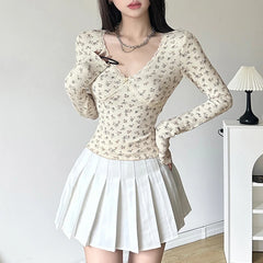 Voguable French Style Floral Print Knitted Tops Beige Color Lace Stitching V-neck Milkmaid T-shirt Autumn Cute Coquette Tees Y2K voguable