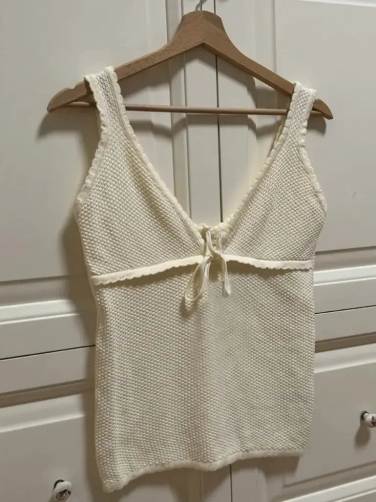 Retro Deep V Neck Crop Top Women Y2k Ruffle Vintage Tank Tops Womens Tie Up Bow Knitted Woman Backless Cute Tops 2024 New voguable