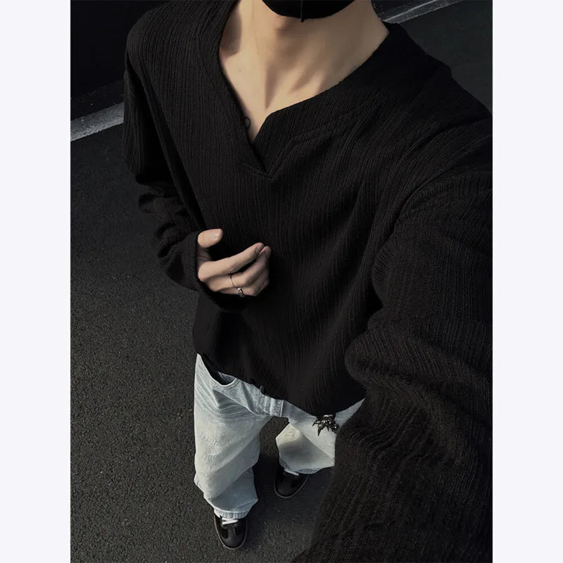 Spring Long Sleeved T-shirt Men Fashion Casual V-neck T Shirt Men Streetwear Korean Loose Pleated T Shirt Mens Top M-3XL voguable